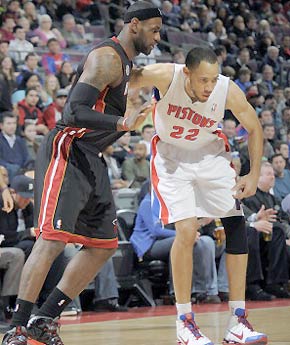 过重大伤病 过重大伤病