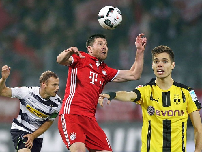 留那不勒斯 留那不勒斯