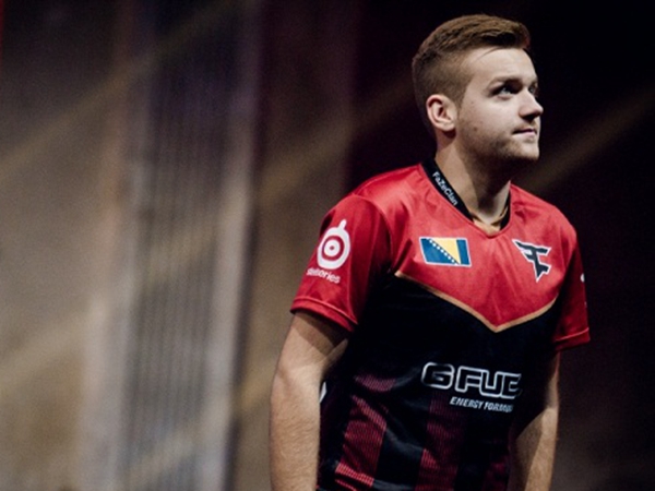 本质在于评 本质在于评