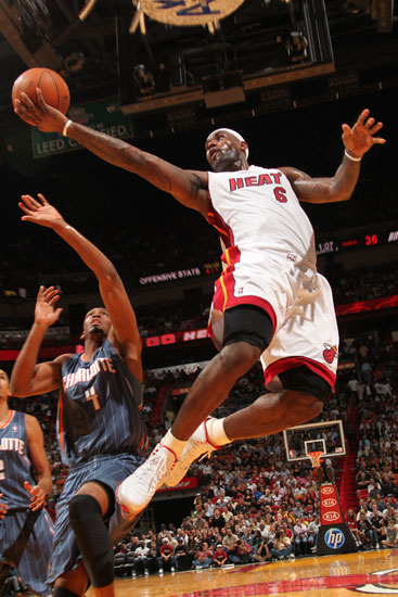 高张力局面 高张力局面