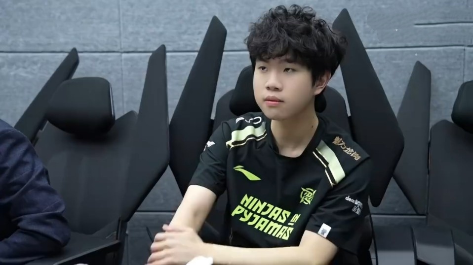 风中被放大 风中被放大